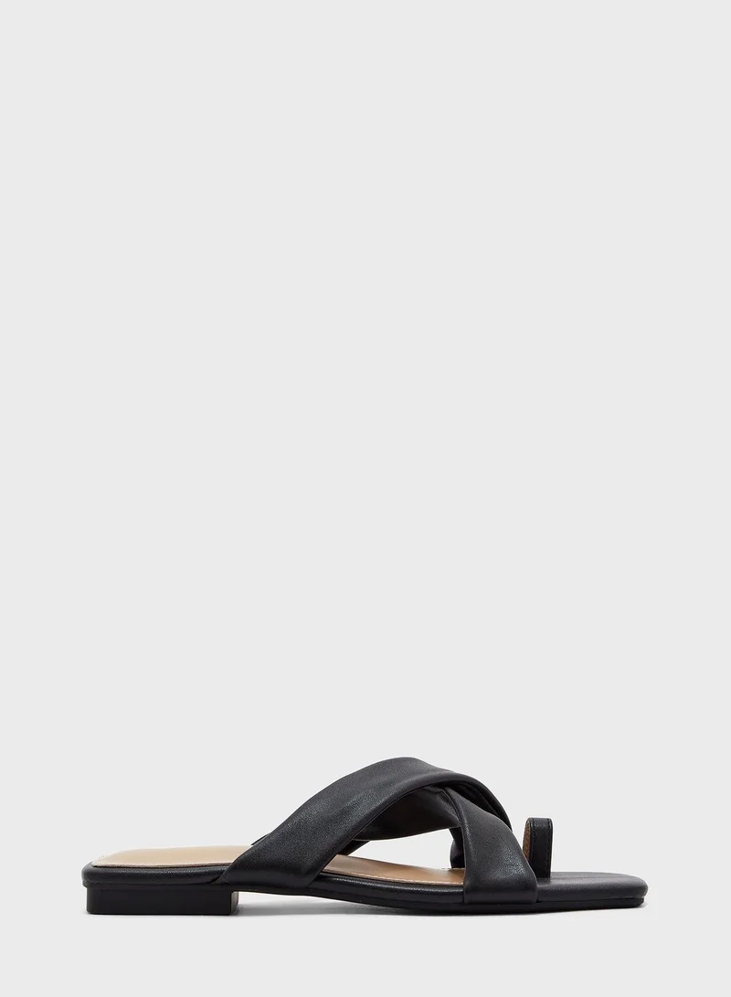 Ginger Cross Over Toe Loop Flat Sandal
