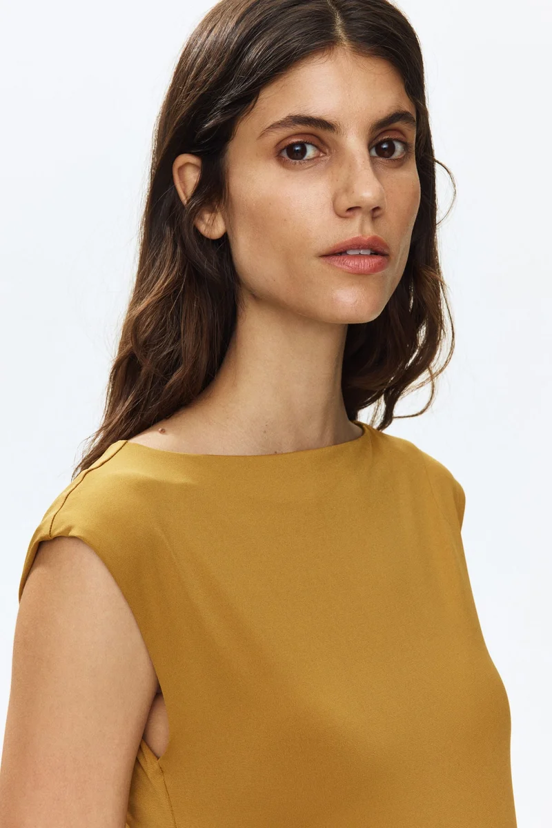 H&M MAMA Cap-sleeved dress