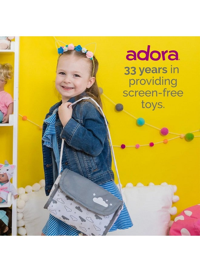 Adora حقيبة حفاضات دمية أدورا للأطفال مع أحزمة قوية، تشمل حصيرة تغيير و 2 حفاضات دمية (تناسب دمى 13 بوصة)، هدية عيد ميلاد للأعمار 3 سنوات فما فوق - نجوم متلألئة - Image 3