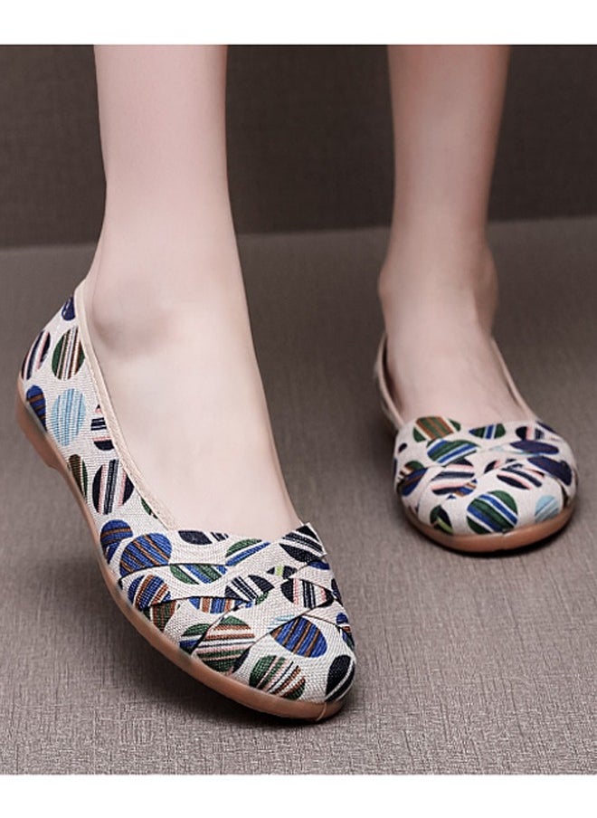 ZCM-HAPPY Women's Low Heeled Color Matching Canvas Shoes - Breathable, Comfortable, Slip-On Flats for Everyday Wear  - Image 4