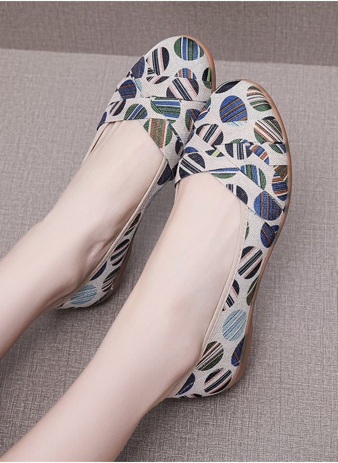 ZCM-HAPPY Women's Low Heeled Color Matching Canvas Shoes - Breathable, Comfortable, Slip-On Flats for Everyday Wear  - Image 1