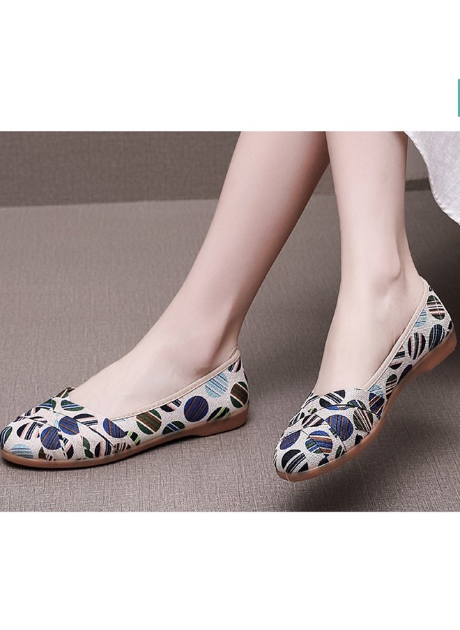 ZCM-HAPPY Women's Low Heeled Color Matching Canvas Shoes - Breathable, Comfortable, Slip-On Flats for Everyday Wear  - Image 3
