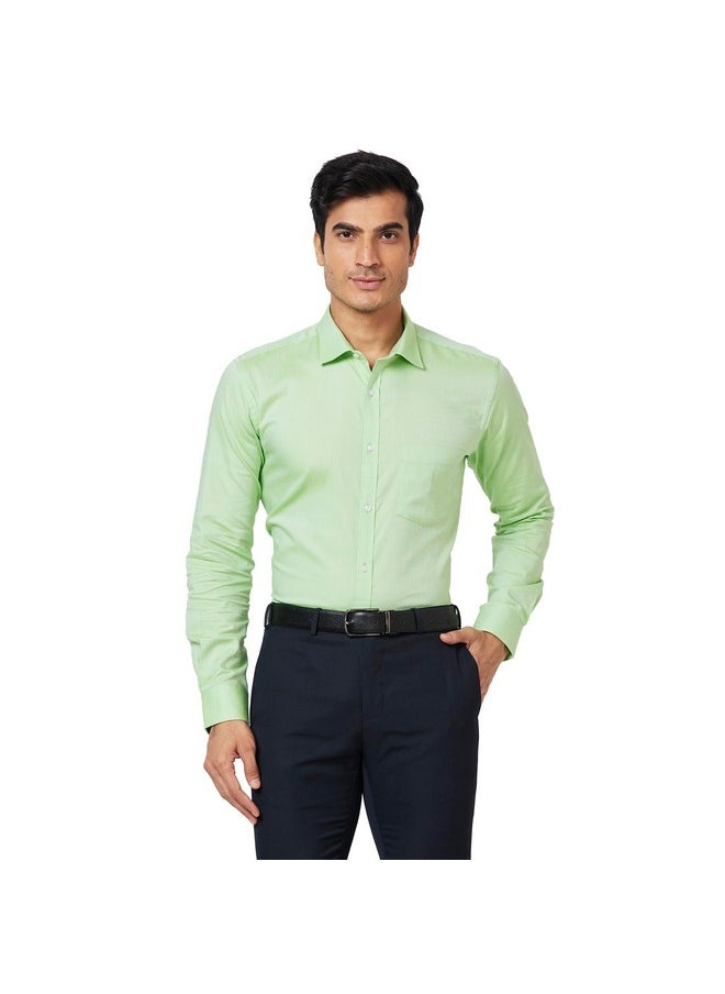 بارك أفينيو قميص بارك أفينيو رجالي بقصّة Slim Fit (PMSX17126-N2_أخضر فاتح)  - Image 1