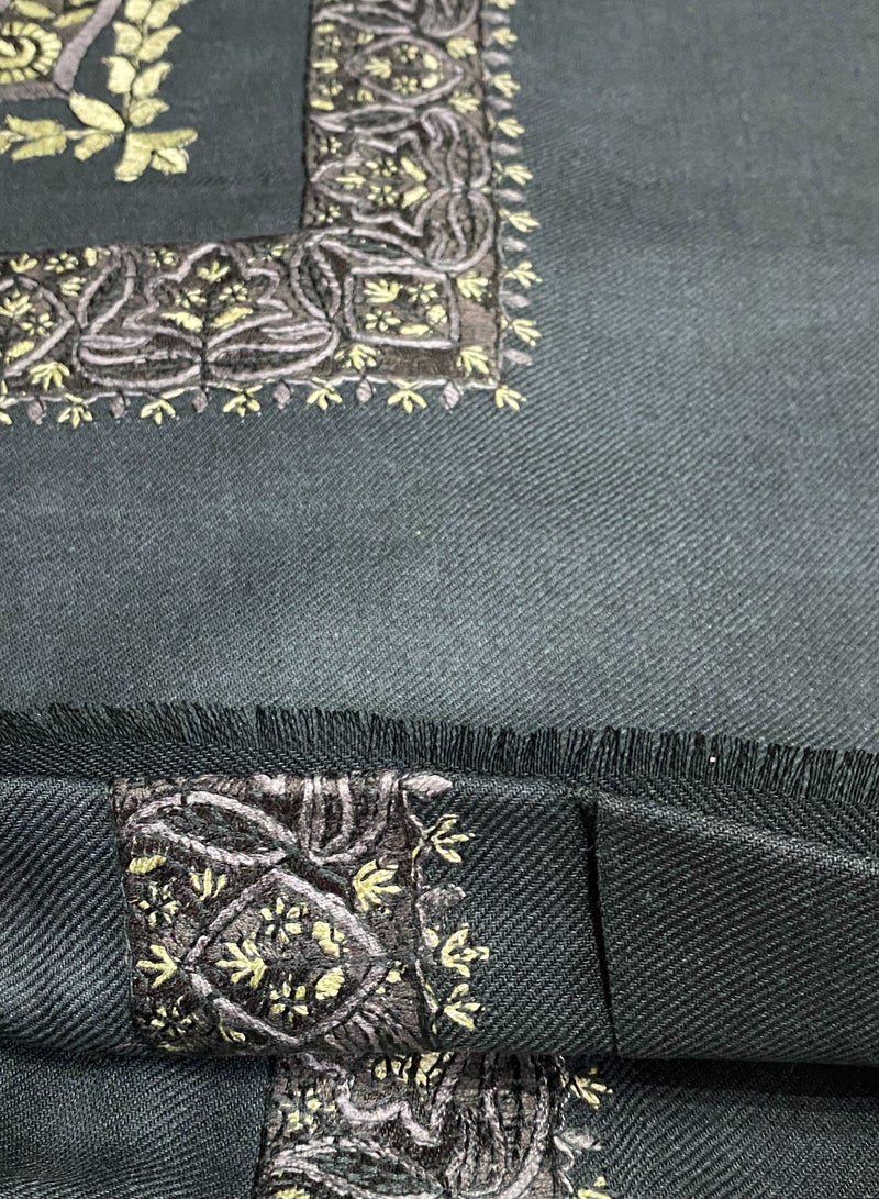 عمامة راس رجالي ، شال للرجل صيفي نقش خياطة ، شالات رجالية ، شيلان يمني عربي ، عصبة الراس ، قبعة صيفية ، هدايا رجالية ، هدايا للرجال ، الشال العربي ، عمامة سعودية اماراتية خليجية عمانية يمنية اسلامية - Image 4