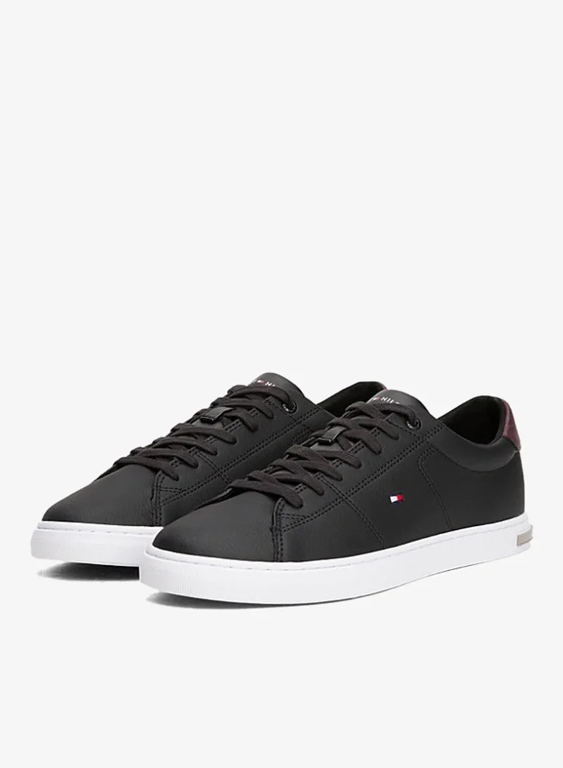 TOMMY HILFIGER Essential Leather Vulcanised Sneakers