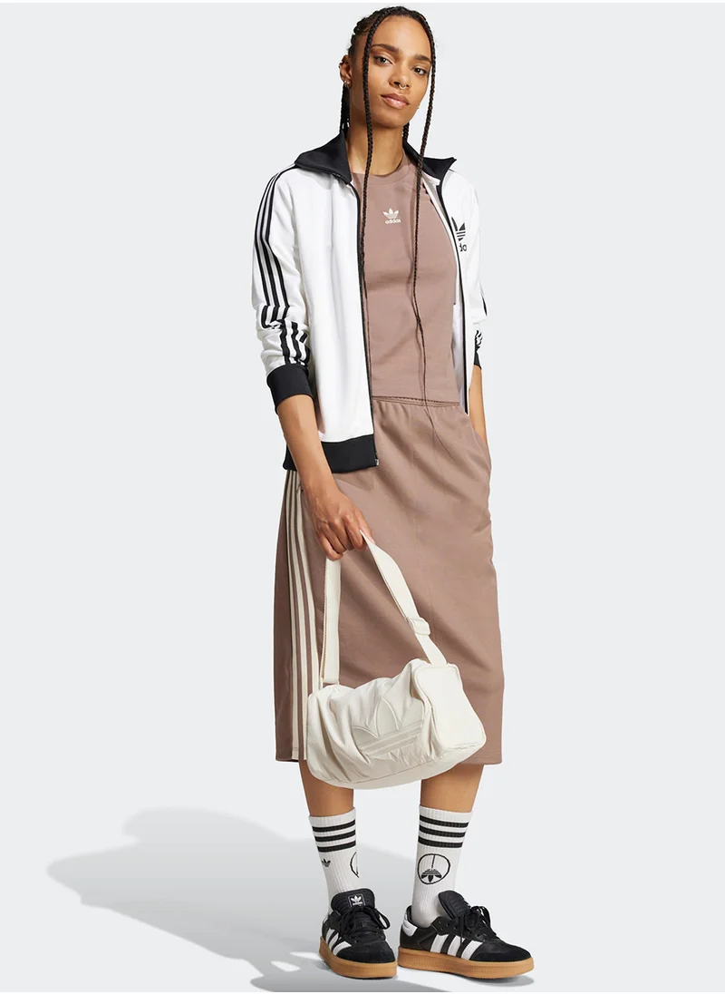 adidas Originals Essentials Slim T-Shirt