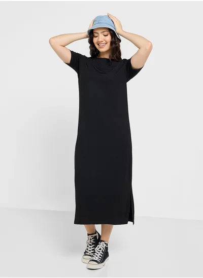 Ginger Basics Maxi T-Shirt Dress With Slit