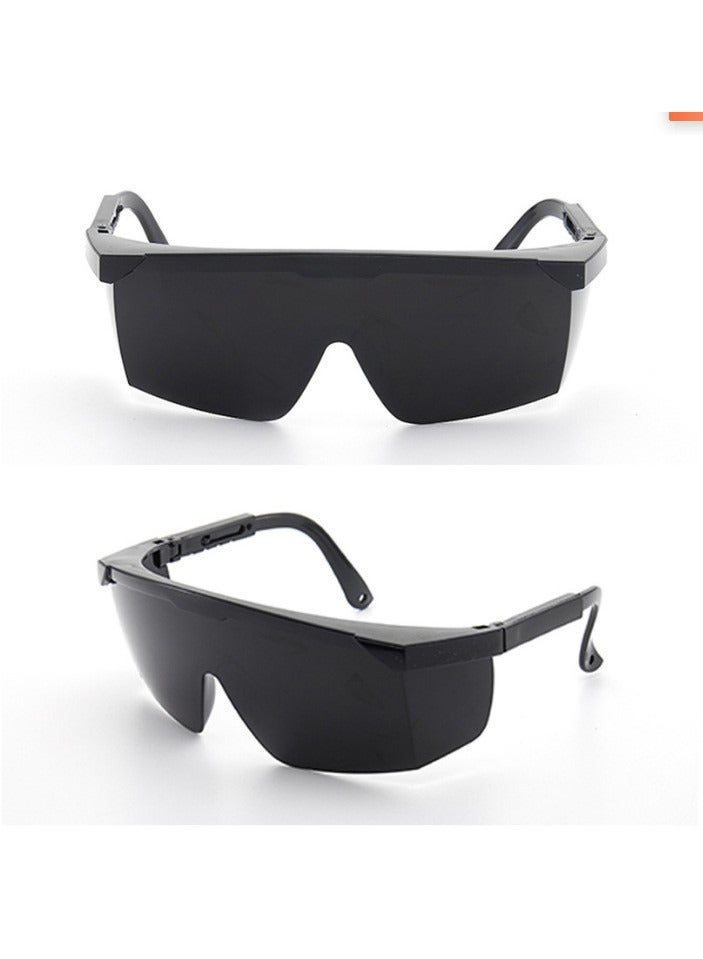 فايولا نظارات حماية ذات إطار أسود للدراجات للرجال والنساء مقاومة للرذاذ، مقاومة لللعاب، مضادة للرياح، مقاومة للغبار، نظارات حماية للعمال مع عدسات سوداء واضحة، مثالية للرياضات الخارجية، وركوب الدراجات، والعمل، عرض الإطار 14 سم، الارتفاع 5.3 سم، طول الساق 14 سم - Image 1