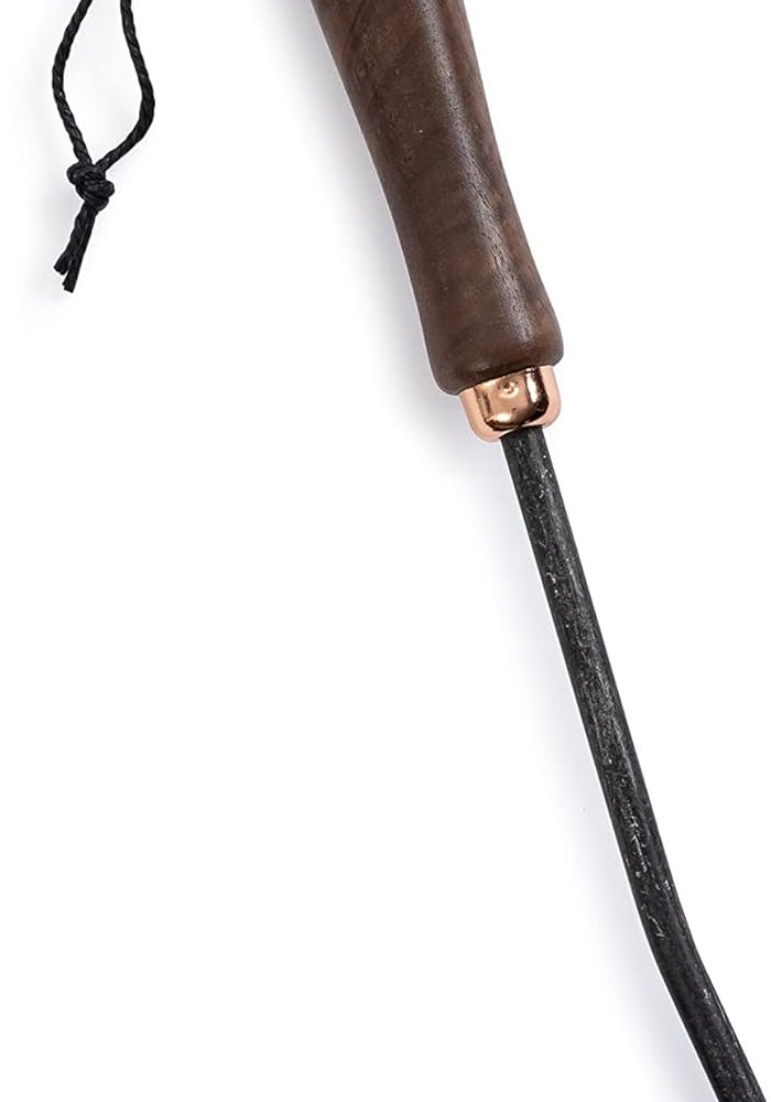 Barebones Square Hoe with Walnut Handle and Stainless Steel Blade - Image 1