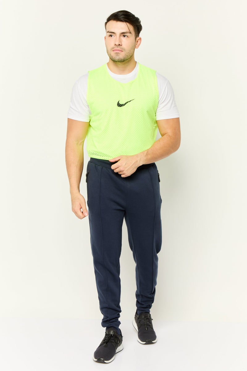 Nike Men Sportswear Fit Sleeveless Training Vest, Neon Green - Image 2