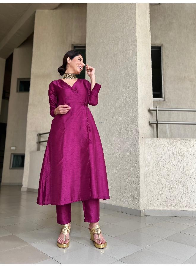 trueBrowns Purple Textured Silk Angrakha Kurta Pant Set - Image 2