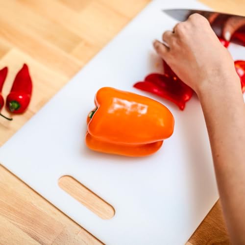 Dexas NSF Polysafe Cutting Board with Handle, 9.5 by 15 inches, White - Image 3