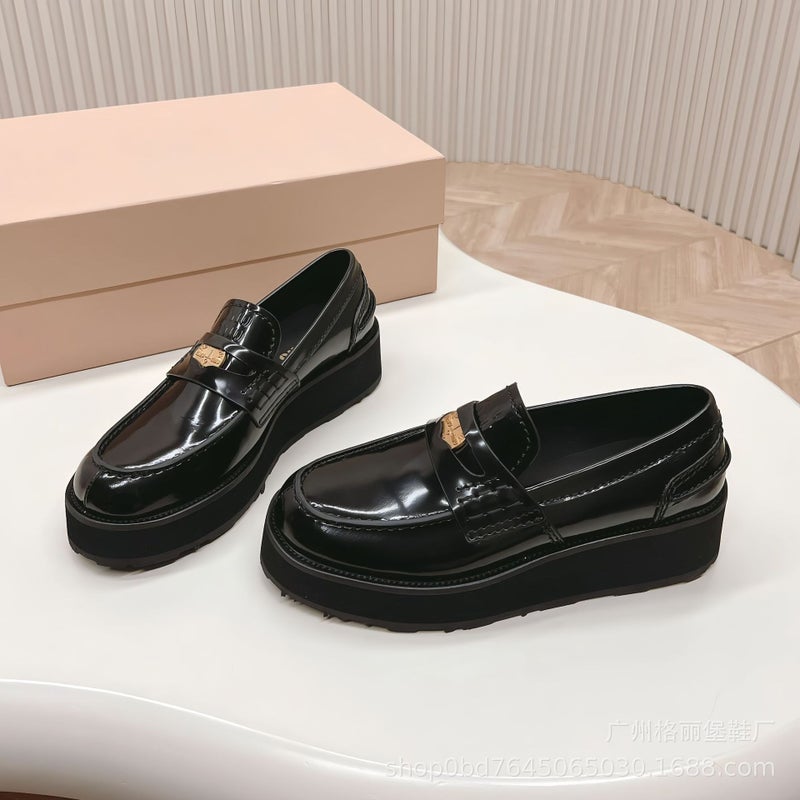 Miu Family Slip-On Gold Coin Lazy Loafers Thick-Soled Elevated Leather Retro British Small Leather Shoes Casual Single-Layer Shoes - Image 3