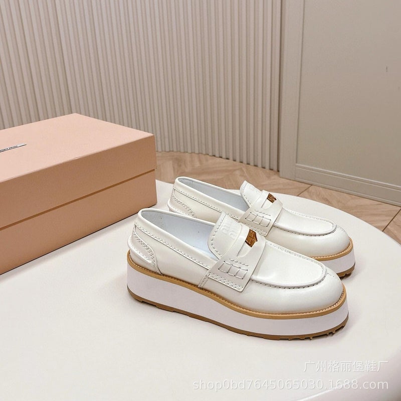 Miu Family Slip-On Gold Coin Lazy Loafers Thick-Soled Elevated Leather Retro British Small Leather Shoes Casual Single-Layer Shoes - Image 4