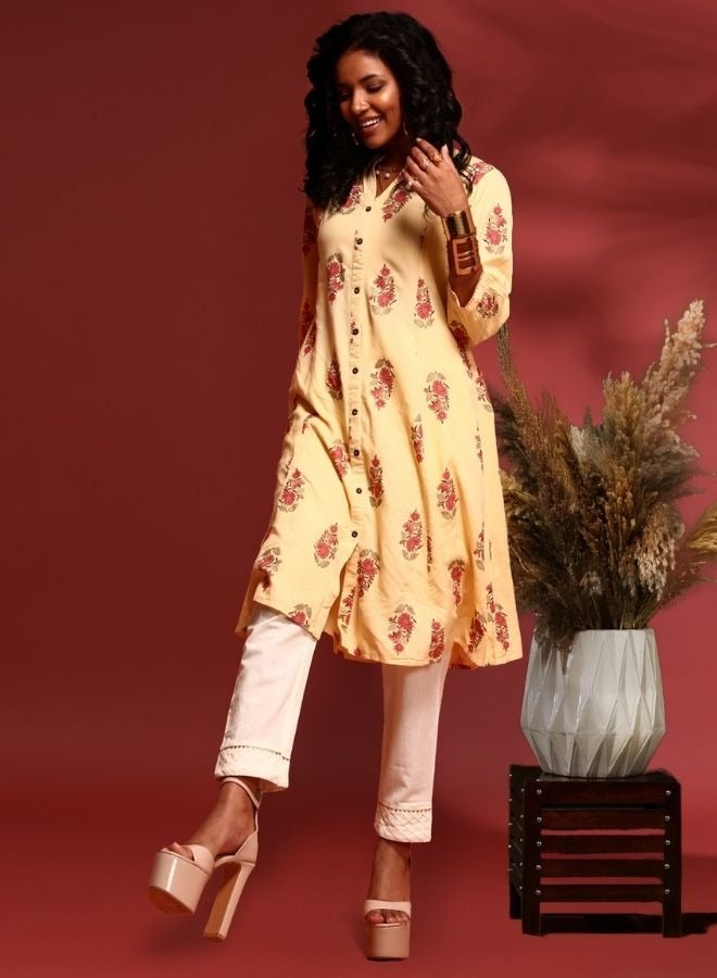 Abhishti Straight pants with pin tuck detail-offwhite  - Image 5