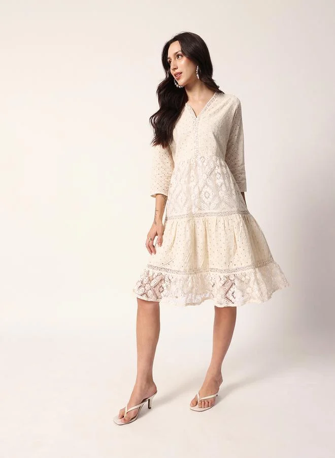 ISHIN Lace Tiered Dress