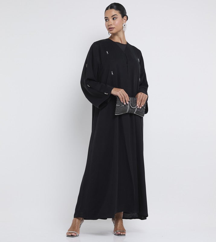 ROZA Stylish black brouche abaya - Image 5