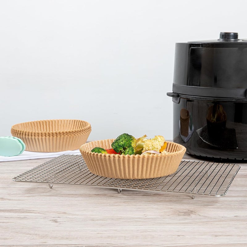 Restaurantware RestaurantwarePastry Tek 63 x 63 x 18 Inch Air Fryer Liners 100 Round Air Fryer Baskets  NoStick Silicone Coating Unbleached FoodGrade Paper Liners For Steamer Microwave Oven Fry Pan  - Image 4