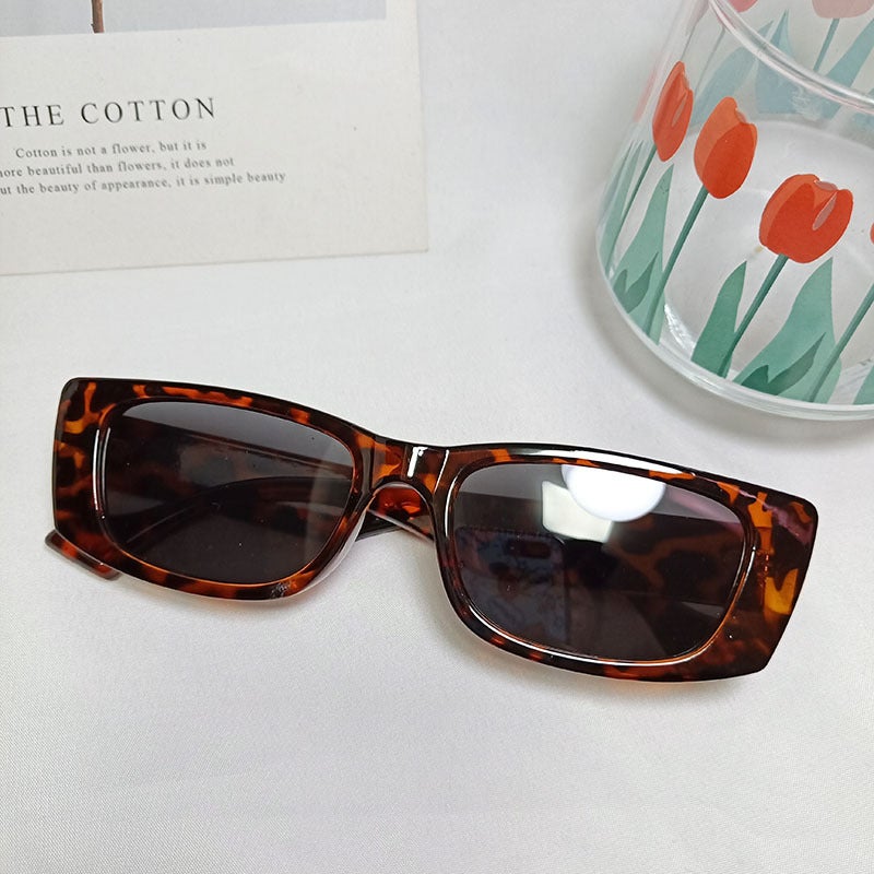 Generic 2023 Retro Small Frame Sunglasses Unisex Bean Color 