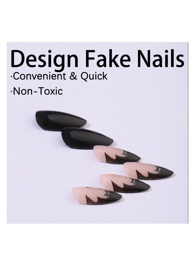 Beauenty Wear nail patches for the holiday atmosphere