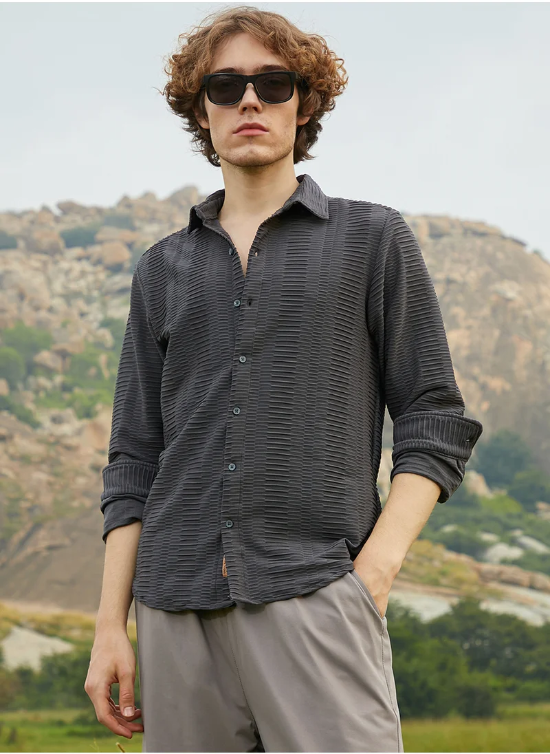 Campus Sutra Men's Ash Grey Flatten-Ruched Shirt