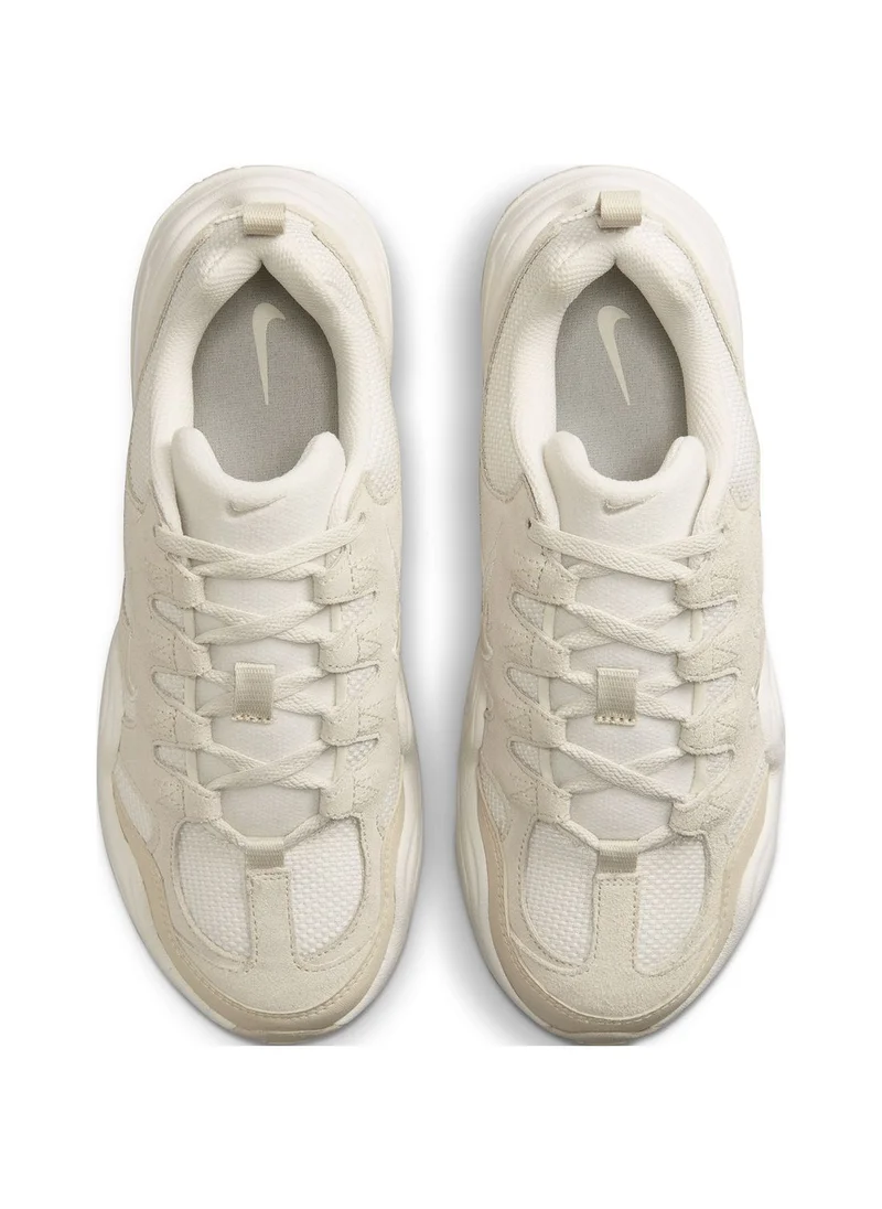Nike Tech Hera