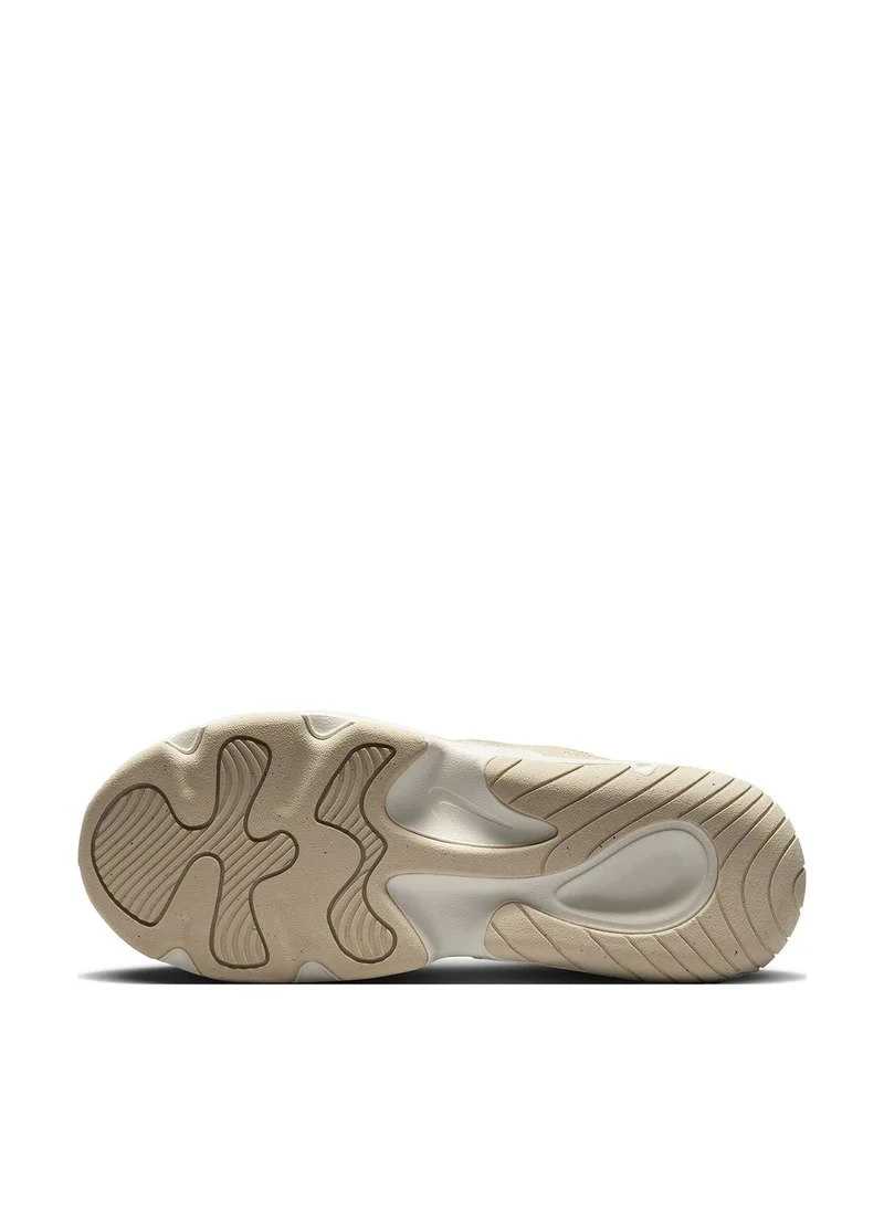Nike Tech Hera