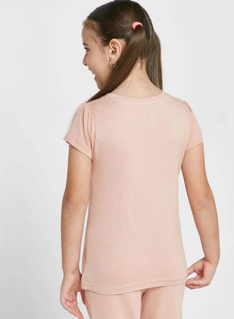 Pinata Logo Solid T-Shirts
