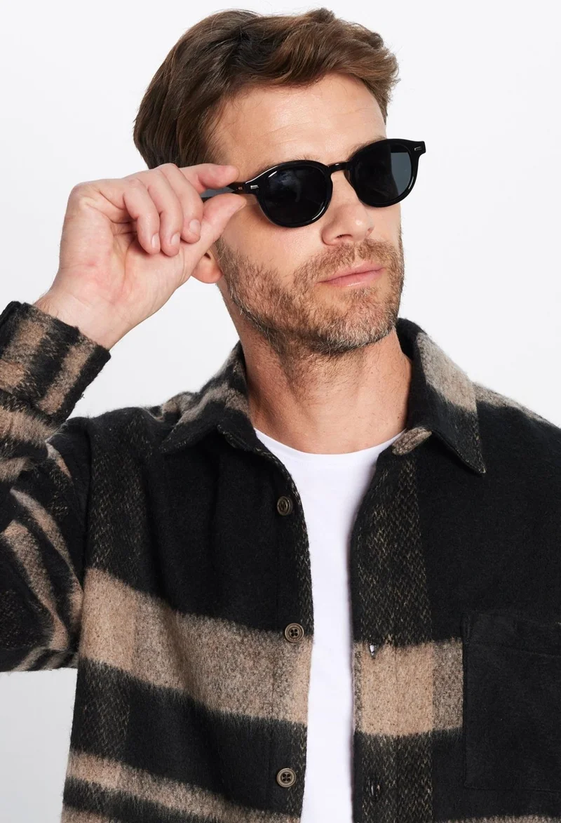 Tudors Men's Relax Fit Casual Cut Lumberjack Single Pocket Checkered Winter Raised Shirt