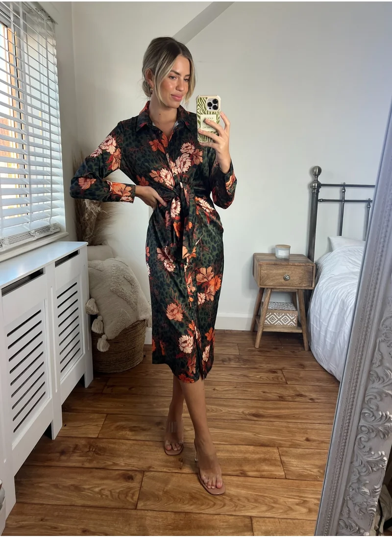 ستايل تشيت Cassie Tie Front Midi Dress