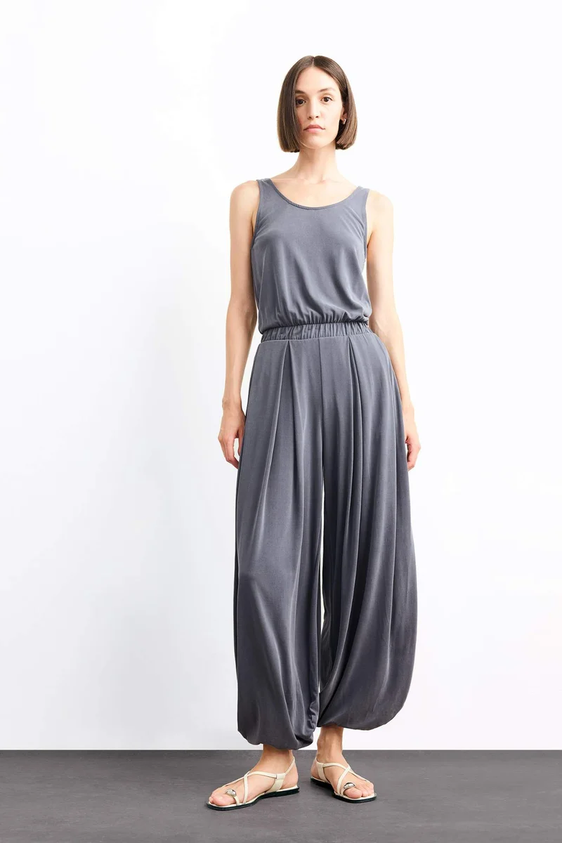 ديفاكتو Jumpsuit