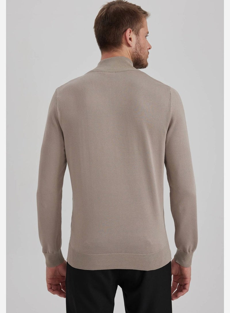 DeFacto Half Zippered Sweater  - Image 4