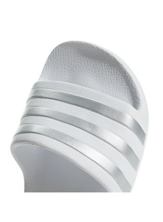 Adidas Adilette Aqua K U White Sportswear Sandals/Slippers For Kids - pzsku/Z5C07B12CB5A4428CCB48Z/45/1753354195/53f56f12-6d7c-4f03-a637-a146f5e156ed