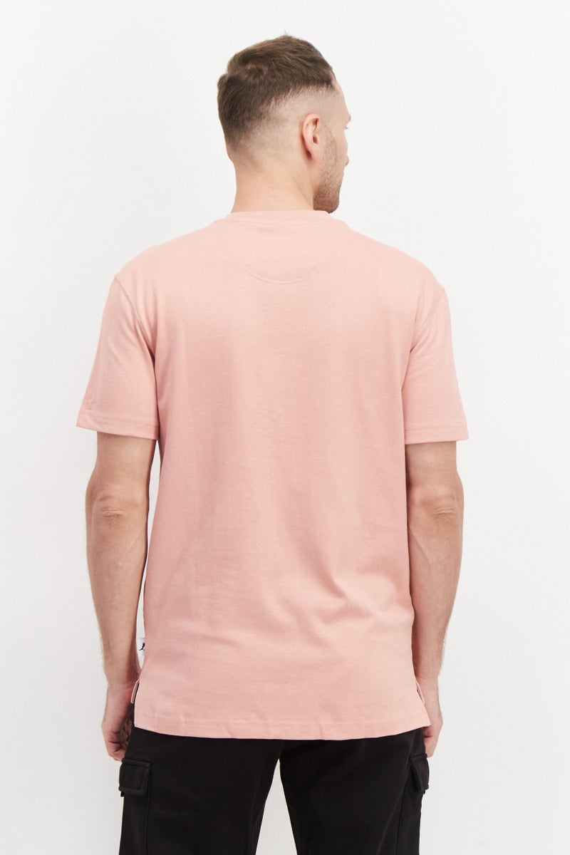 PUMA تي شيرت تدريب رياضي للرجال بشعار العلامة التجارية، وردي - Image 3