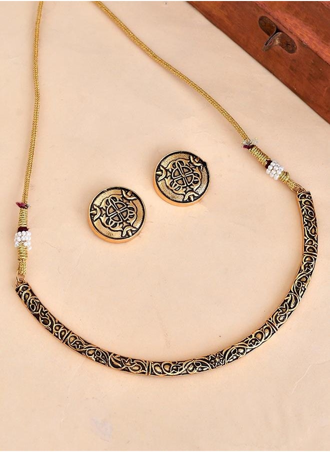VOYLLA Enamelled Elegance Choker Jewellery Set  - Image 1