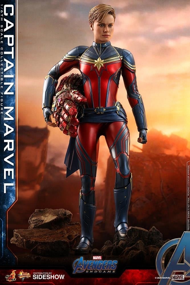 Hot Toys Captain Marvel Endgame Sixth Scale Figure MMS575 906305 - Image 1