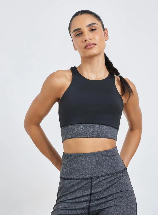 Styli Active Color Block Open Back Sports Bra and Leggings Set