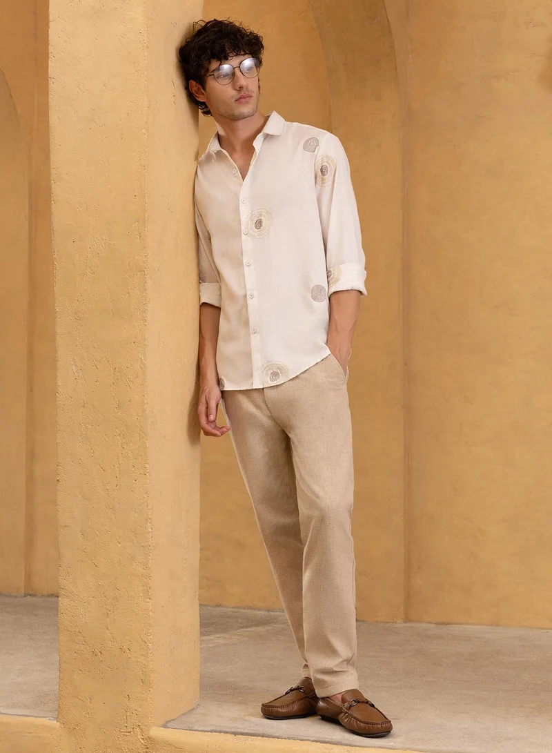 CAHOOT  Men's Off-White Plain/Basic Regular Shirt For Casual Wear | Collared Neck | Long Sleeve | Button Closure | Cotton Blend Shirt Crafted With Comfort Fit For Everyday Wear for Men | Best Price UAE