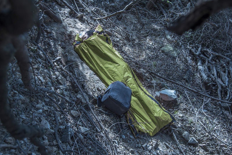 SE Survivor Series Army Green Reusable Bivy Sleeping Bag - EB122GN - Image 2