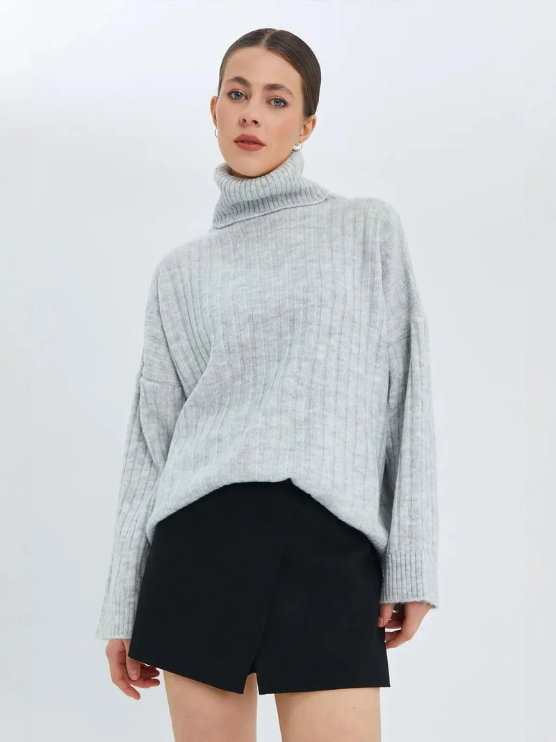 Mixray Oversize Ribbed Turtleneck Sweater