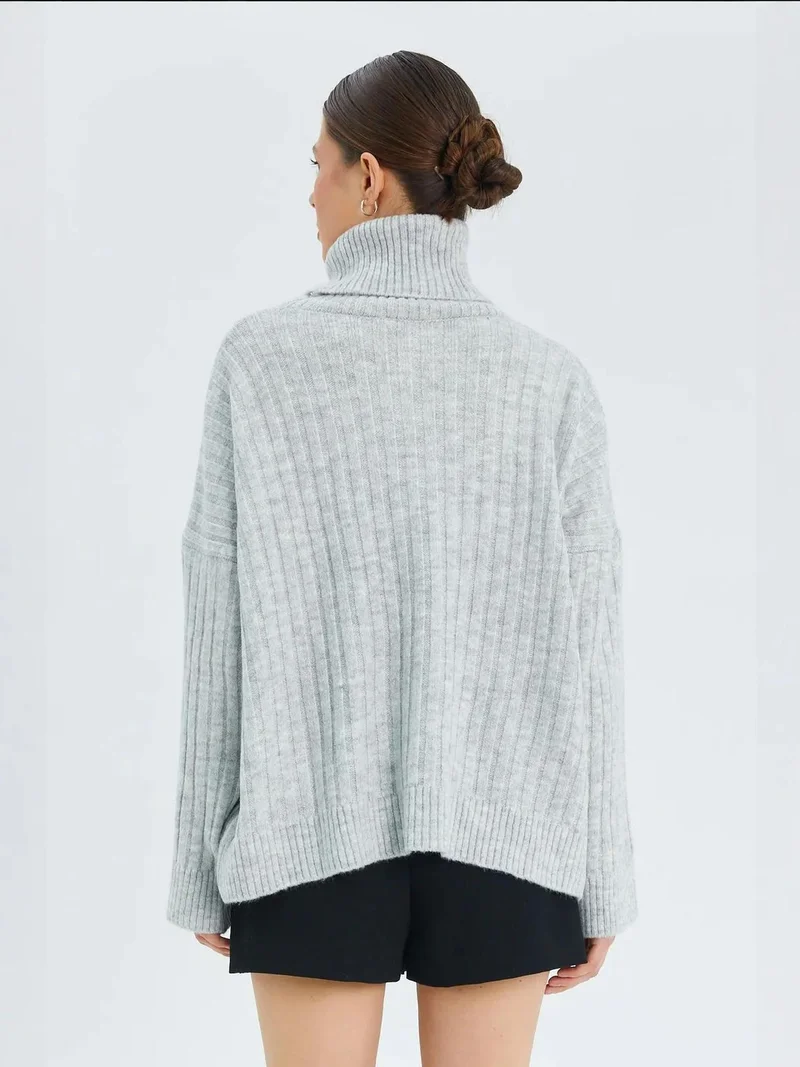 Mixray Grey Mixray Oversize Ribbed Turtleneck Sweater for Women | Best Price UAE