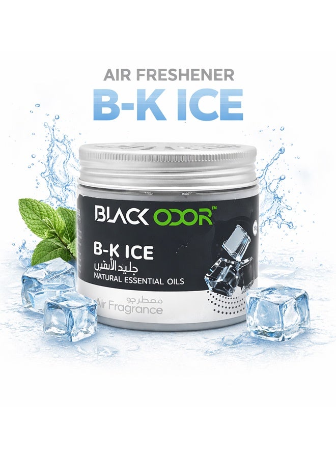 رائحة سوداء طقم معطرات جو للسيارة (قطعتان) – إصدار "BLACK ODOR B-K ICE" – عطر "Ice" فاخر غني بالزيوت العطرية الطبيعية، معطر جو يدوم طويلاً للسيارات والمنازل والمكاتب والصالات الرياضية – مزيل للروائح الكريهة، بتصميم مزدوج (مشبك لفتحات التهوية أو تعليقة)، يمنح انتعاشاً آمناً وغير سام. - Image 2