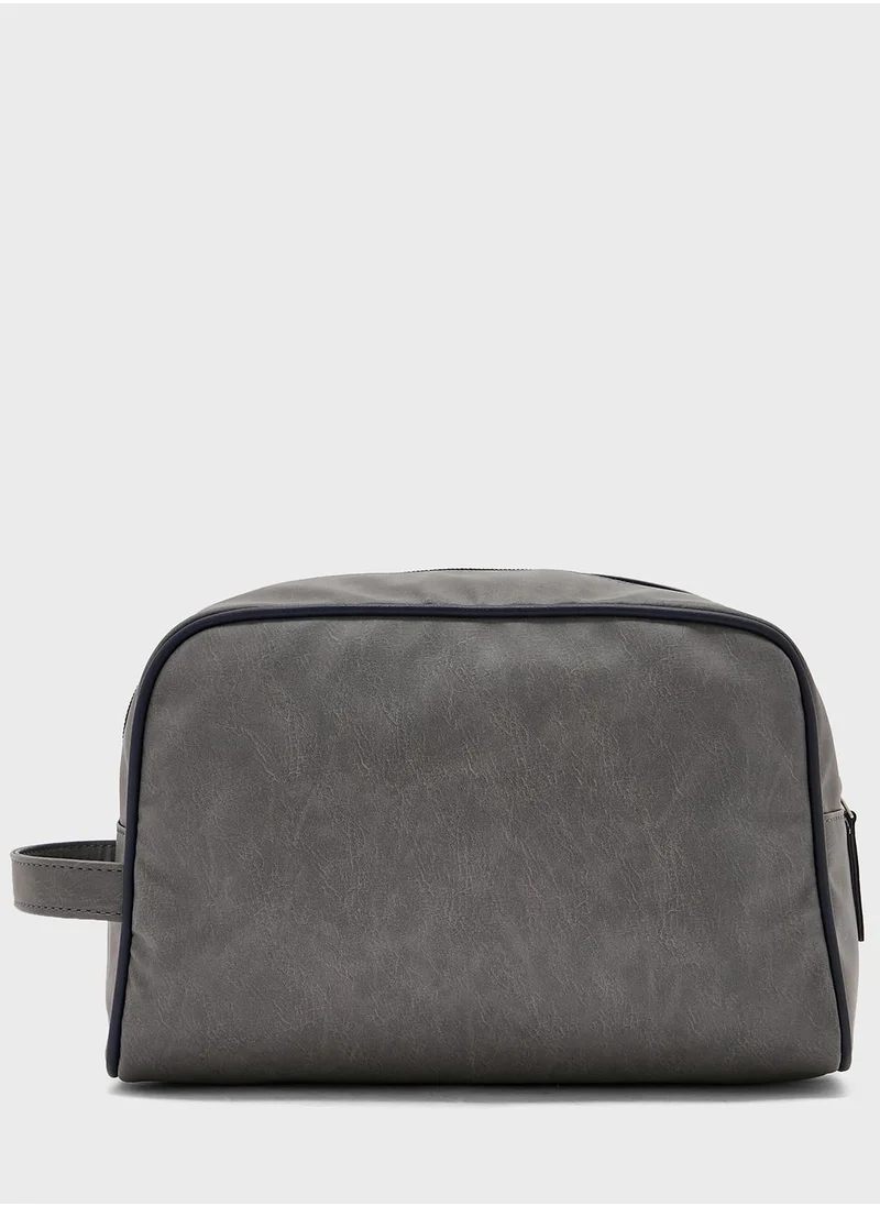 روبرت وود Spacious Toiletry Kit Bag