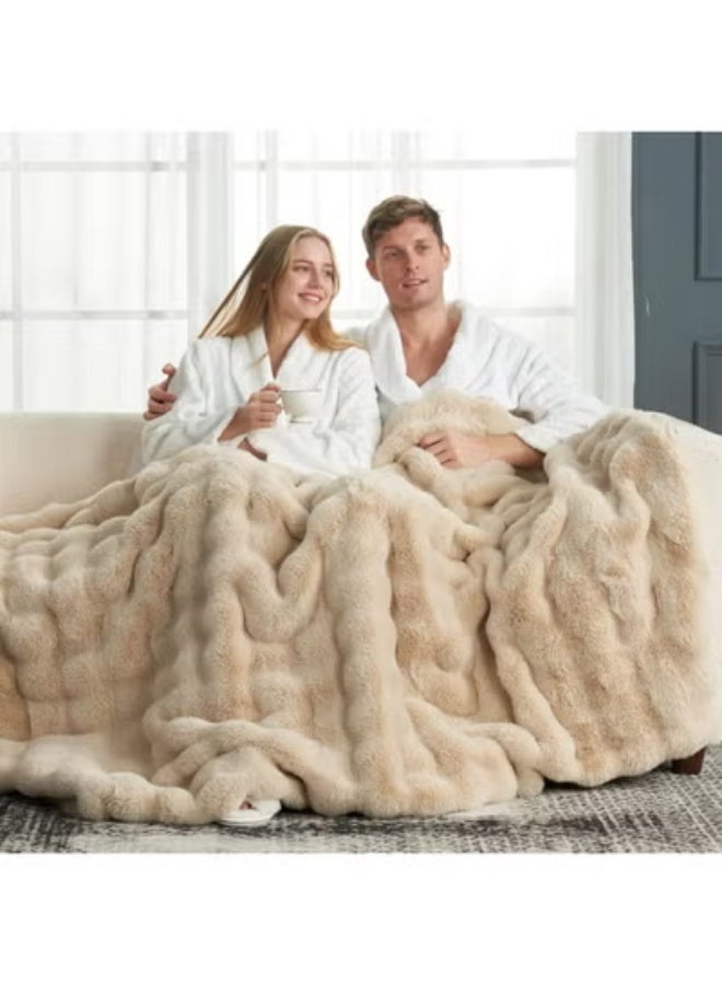 كيلا بطانية كوزي بليس المصنوعة من الفرو الصناعي للأريكة، بطانية ناعمة وسميكة من القطيفة، مناسبة لغرفة النوم وغرفة المعيشة، 70 × 100 سم - Image 2