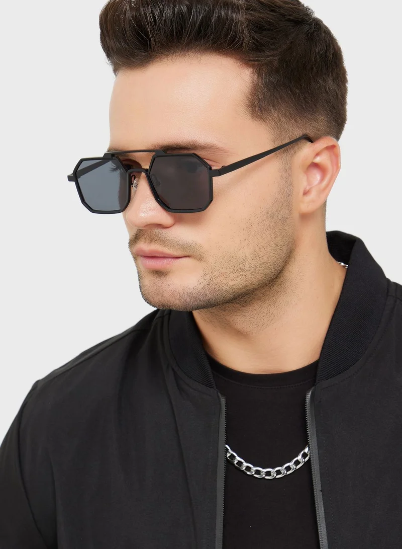 Seventy Five Casual Heptagonal Len Sunglasses