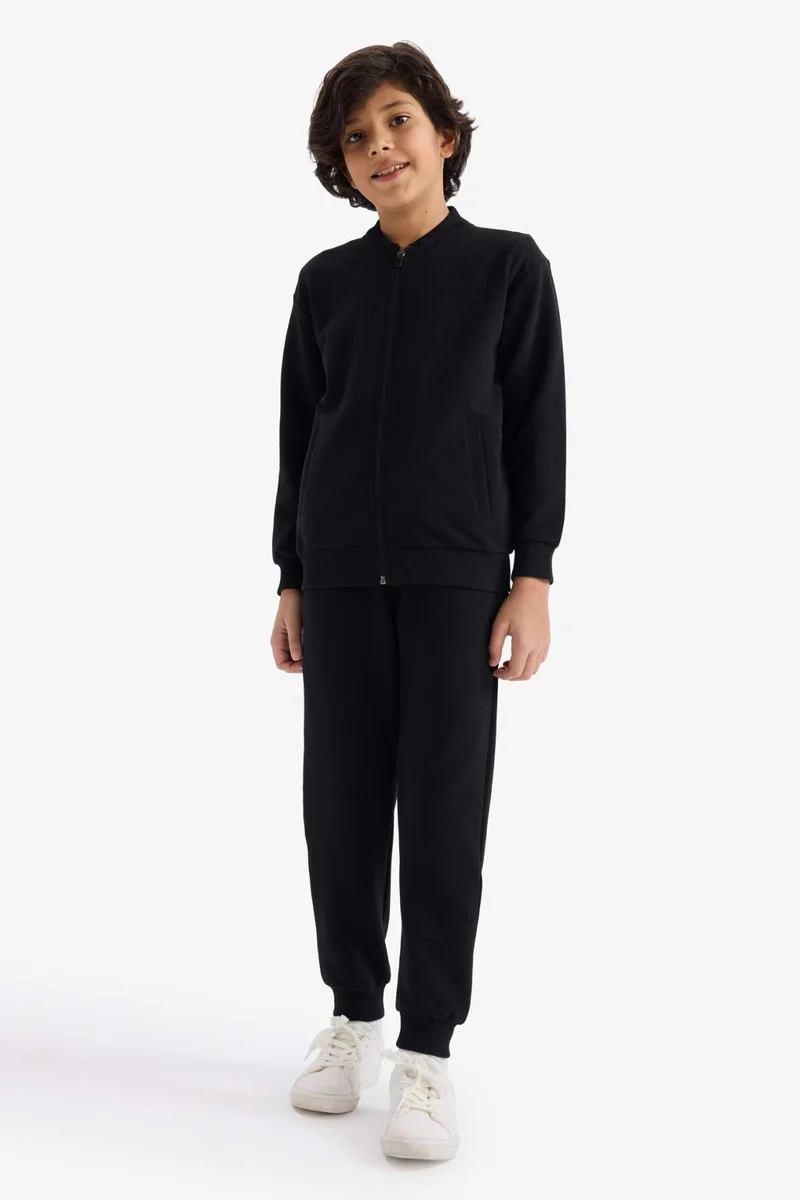 ديفاكتو Regular Fit Bomber Collar Zip-Up Sweatshirt