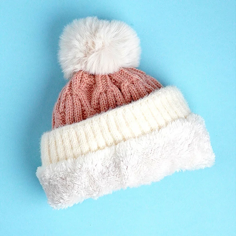 LITTLE SURPRISE BOX 2Pcs Pink Santa Christmas Themed Winter Cap Beanie With Matching Long Style Neck Muffler For Kids