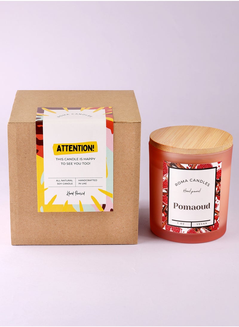 Roma Pomaoud - Pomegranate and Amber Oud Scented Candle 200 ml, Wooden Wick, Aroma Hand Poured Natural candle - Roma Candles - Last longing frosted glass Jar candle with wooden lid Home decor  - Image 4