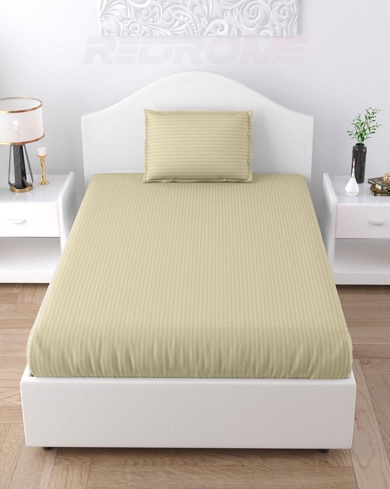 REDROME شراشف سرير مفرد من قطن المايكروفايبر الناعم مع خطوط ساتان، 60X90 (بوصة)، شراشف فندقية ناعمة وسلسة مع غطاء وسادة - جمل - Image 1