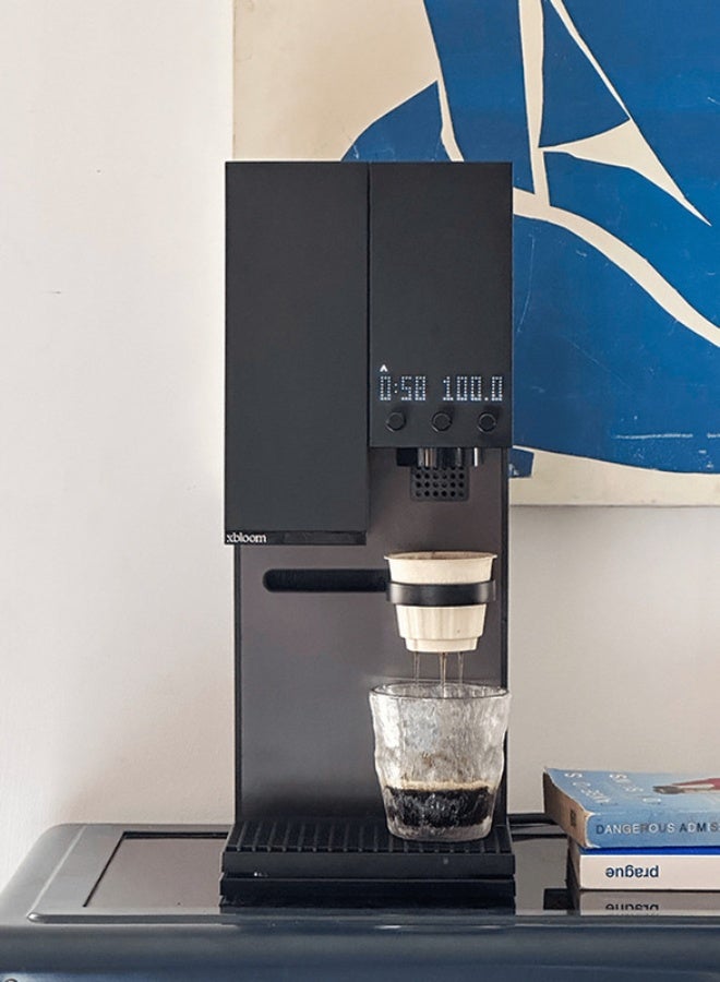 xBloom Studio - The Ultimate Coffee Machine - Drip Coffee Machine with Integrated Grinder, Scale and 3 Levels of Automation, Midnight Black 220-240V - Image 2